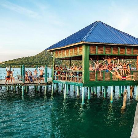 Mad Monkey Koh Rong Samloem Hostel Koh Rong Sanloem Exterior photo